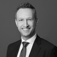 Jens Schnettler, Senior Manager